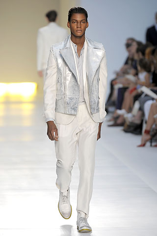 Costume National / - 2009